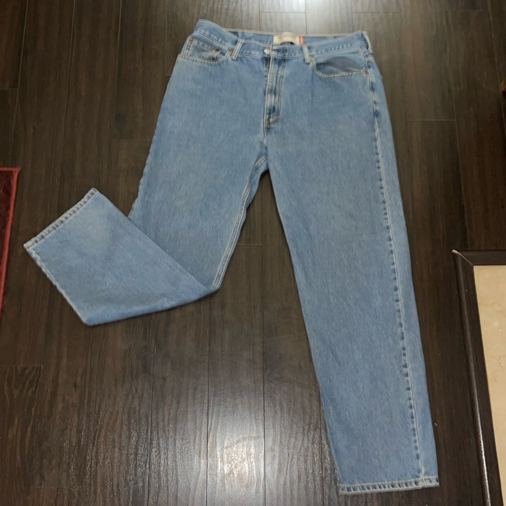 LEVI JEANS 38X34 VINTAGE Y2K LIGHT WASHED
